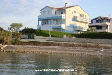 Apartmaji Suzy Bibinje Hrvaška