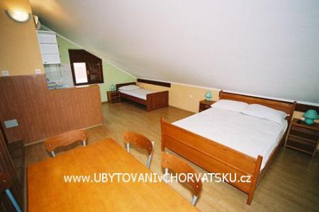Apartmaji Žrvnar foto 3