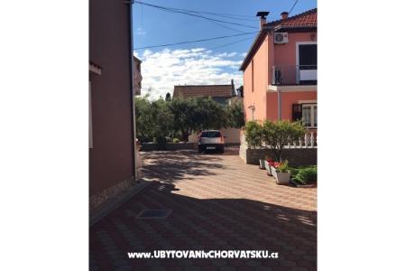 Apartmaji i Sobe Ivo foto 2