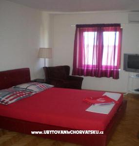 Apartmaji Clara foto 4