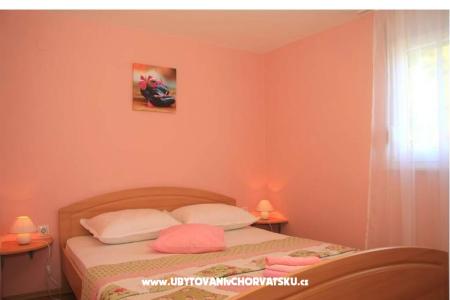 Apartmaji Alena foto 5