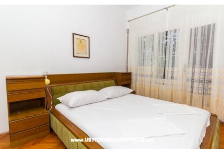 Apartmaji Ana foto 2