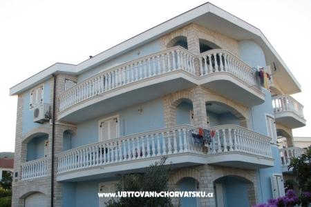 Apartmaji Golubić Biograd Hrvaška
