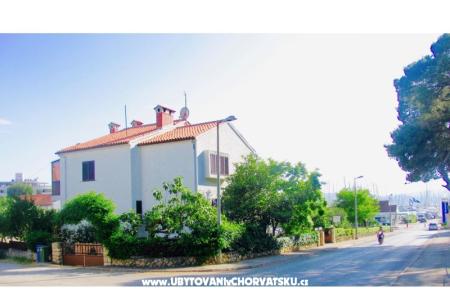 Apartmaji Grcić Biograd Hrvaška
