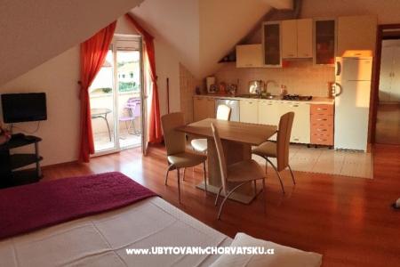 Apartmaji Krajnović Biograd foto 2