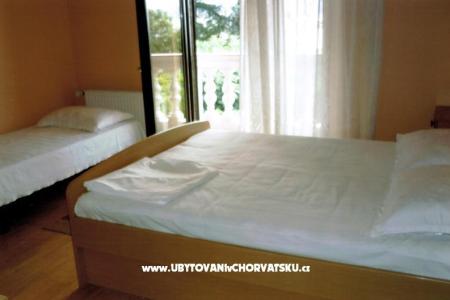 Apartmaji Kvarantan i Karabatić  foto 5