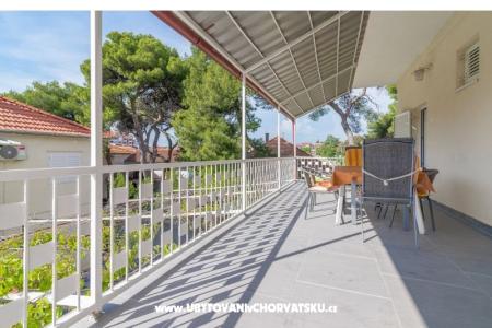 Apartmaji Lucija foto 4