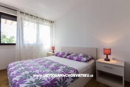 Apartmaji Oleandar foto 5