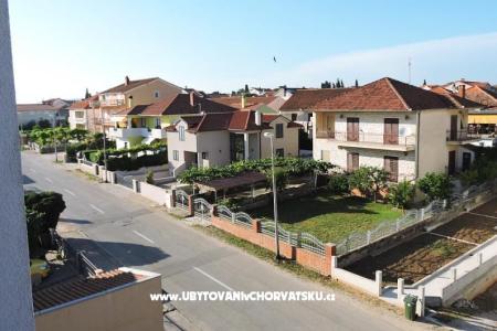 Biograd Apartmaji Ćaleta foto 2