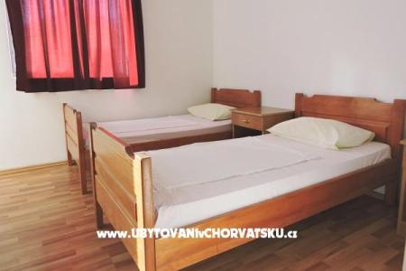 Biograd Apartmaji Ćaleta foto 4