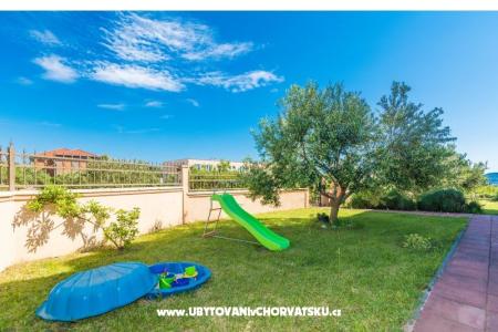 Apartmaji Blandona foto 4