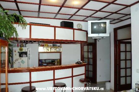 apartmani Brac Puntinak foto 3