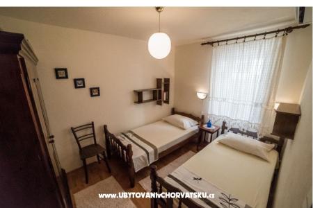 Apartmaji Tonsic Sutivan foto 5
