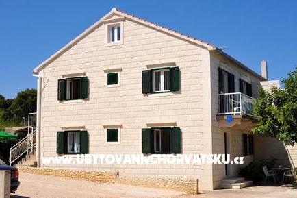 Apartmaji Vladislavic otok Brač Hrvaška