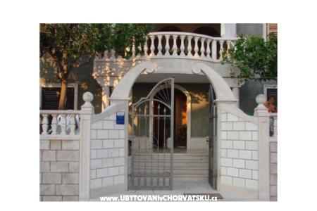 Villa Anita otok Brač Hrvaška