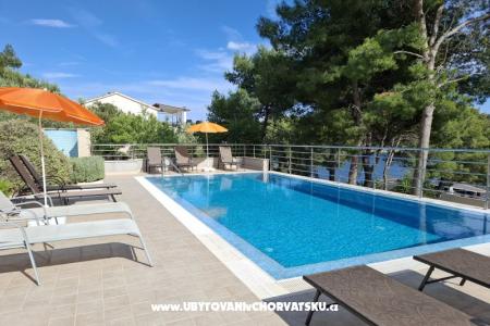 Villa Gudelj foto 2