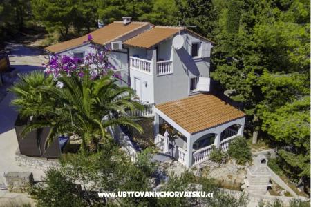 Villa Klara otok Brač Hrvaška