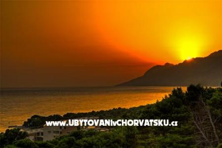 Apartmaji AnRi Brela Hrvaška