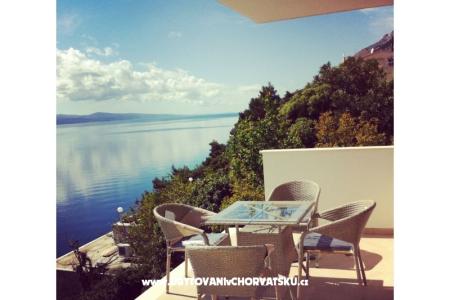 Apartmaji Rose Brela Hrvaška