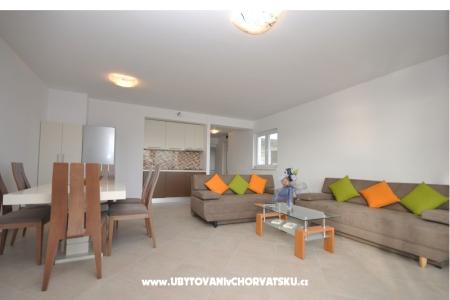 Apartmaji Rose foto 5