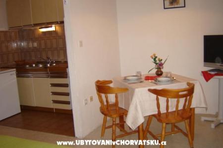 Apartmaji Ursic foto 4