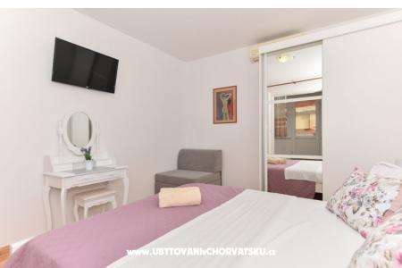 Apartmaji Vera i Ćiro Novak foto 2