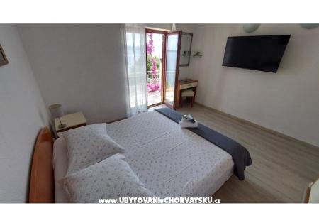 Apartma Renata Brela Hrvaška