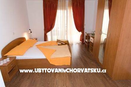 Apartmaji Kate foto 3
