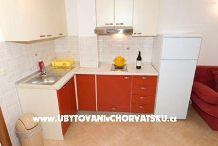 Apartmaji Kate foto 4