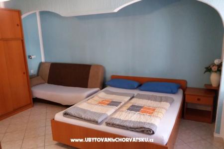 Apartmaji Nina foto 5