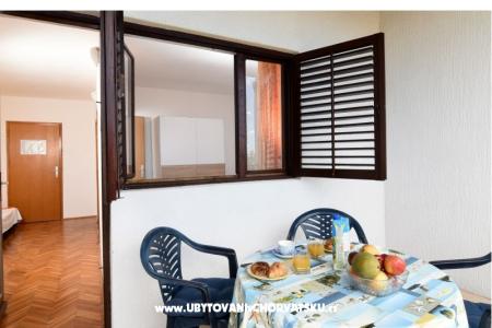 Apartmaji Vives foto 5