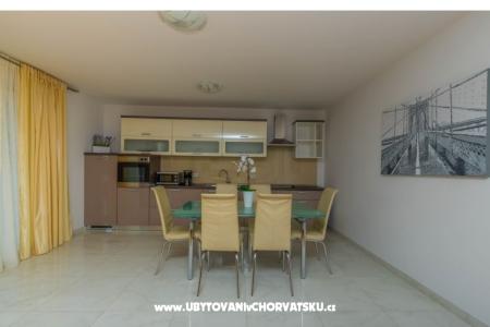 Apartmaji Ankica foto 4