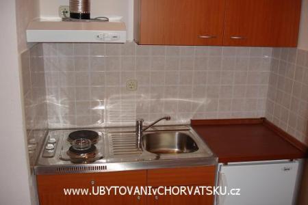 Apartmaji Andrea Drvenik foto 3