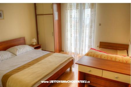 Apartmaji Erminia foto 4