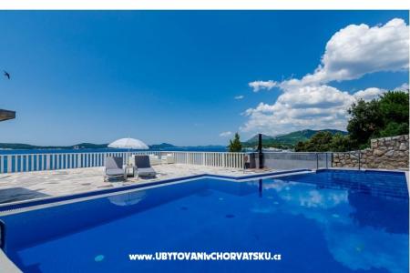 Sea apartments and Stone apartments Dubrovnik Hrvaška