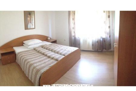 Apartmaji Boško foto 3