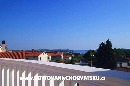 Apartmaji Flori foto 2