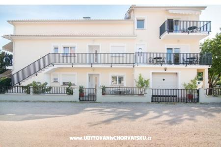 Apartmaji Mihaela foto 2