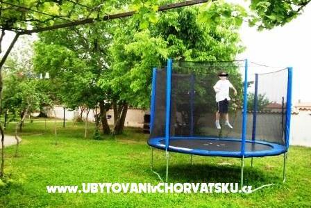 Apartmaji Peroj 4**** foto 5