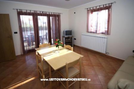 Apartmaji PETRA foto 3