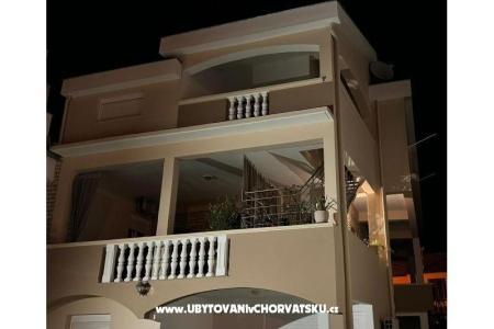 Roko Sv. Filip i Jakov Hrvaška