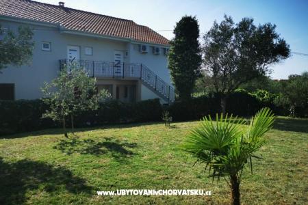 Apartmaji Dijana foto 3