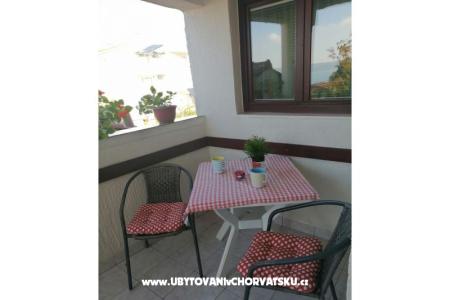 Apartmaji Ela Sv. Filip i Jakov Hrvaška