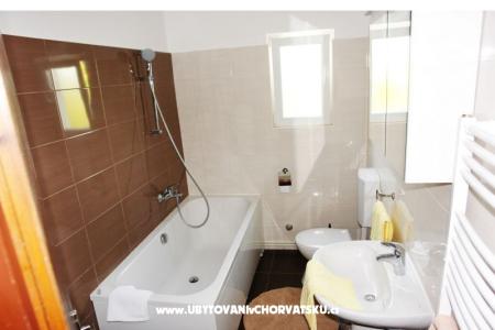 Apartmaji Iva foto 3
