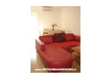 Apartmaji Kalova foto 2