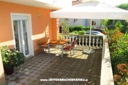 Apartmaji Kalova foto 3