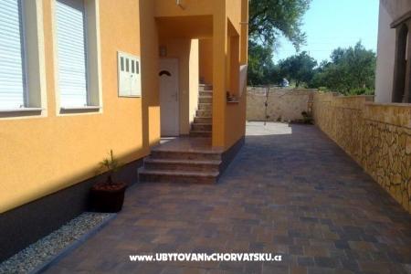 Apartmaji Sincek foto 2