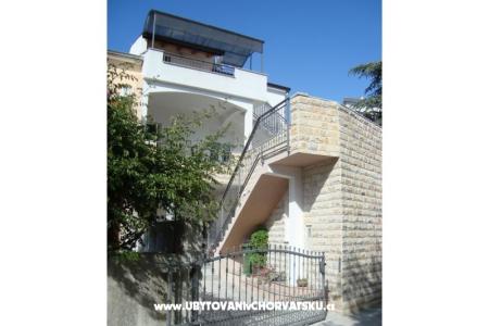 Apartmaji Lidija Sv. Filip i Jakov Hrvaška