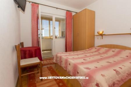 Apartmaji Andrijević foto 3