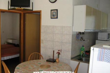 Apartmaji Ante foto 3